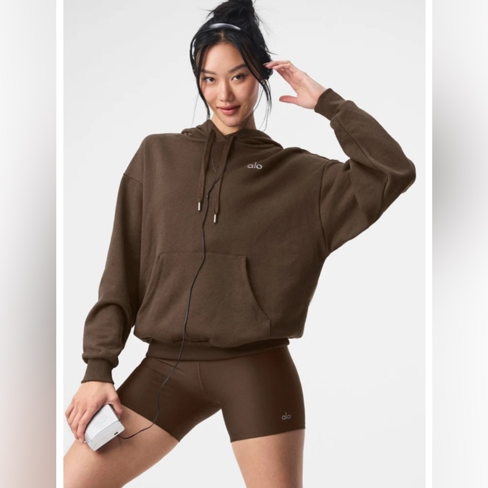 ALO Yoga Accolade sweatshirt, unisex fit. Alo Hoodie espresso, Brand new w/ tags